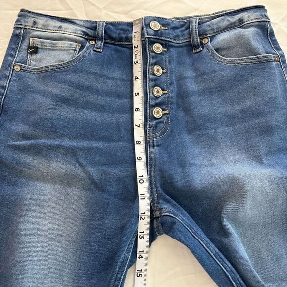 KanCan Peyton High Rise Button Fly Flare Jeans Women’s 31” Distressed Raw Hem - Picture 9 of 12